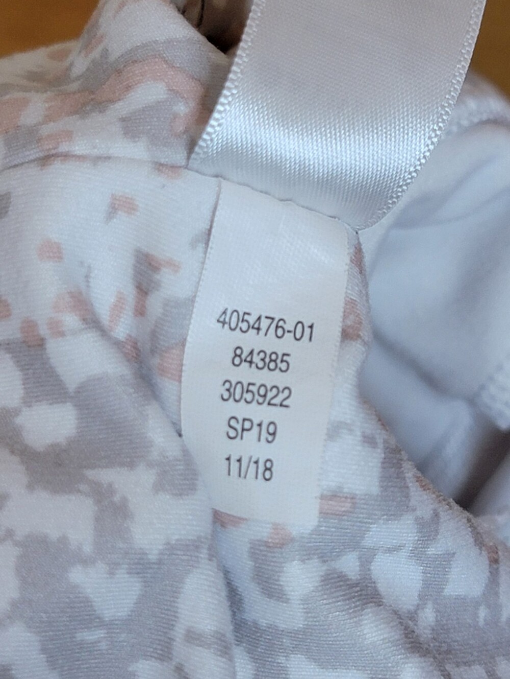 Athleta Salutation Stash Pocket Serpent Tight White Serpent Print XSP - Picture 7 of 13